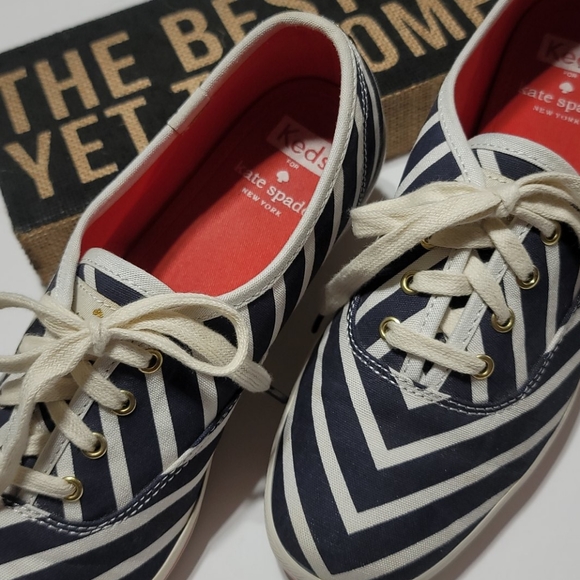 KATE SPADE KEDS FALL PREPPY COASTAL GRANDMA CASUAL NAVY BLUE STRIPES SNEAKERS  7 - Picture 6 of 16